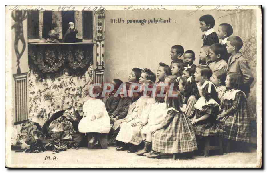 CPA Theatre Guignol Un passage palpitant Enfants