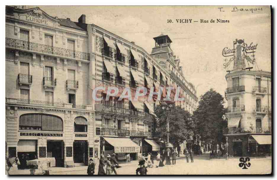 CPA Banque Vichy Rue de Nimes Credit Lyonnais Coiffeur 
