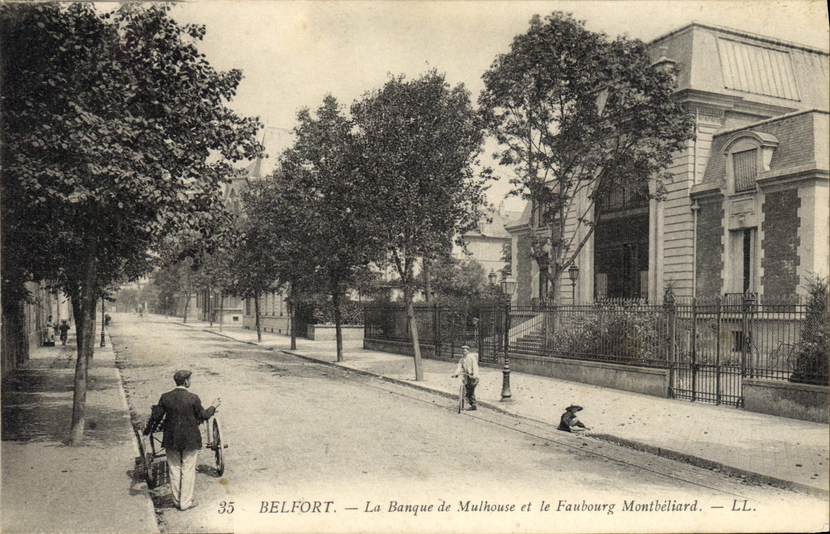 Belfort — La Banque de Mulhouse et le Faubourg Montbéliard — LL.