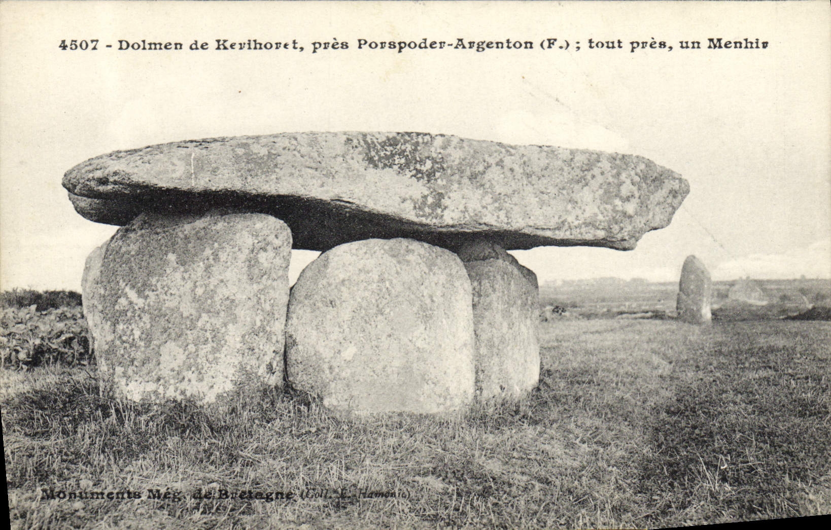 CPA Dolmen de Kerihoret pres Porspoder Argenton Menhir 