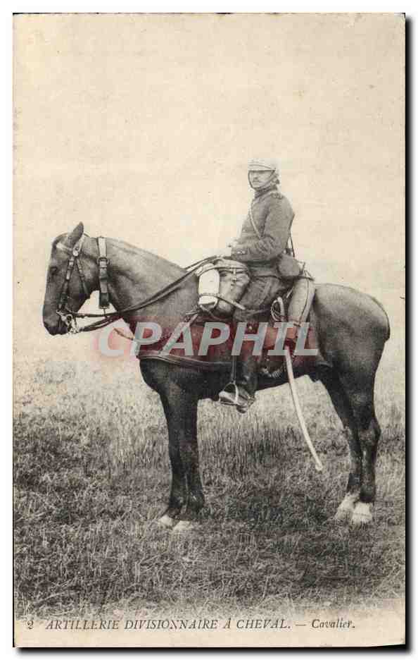 CPA Militaria Artillerie divisionnaire a cheval Cavalier 