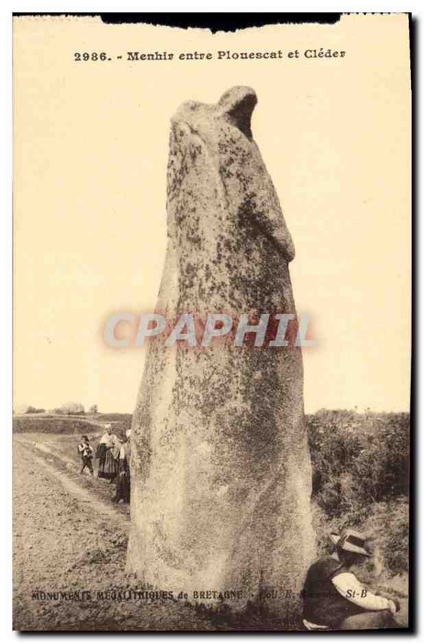 CPA Dolmen Menhir entre Plouescat et Cleder
