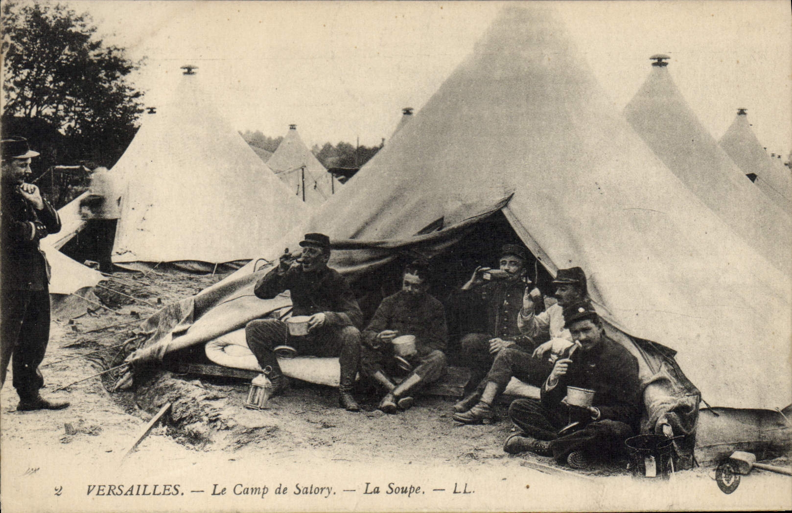 Versailles — Le Camp de Salory — La Soupe — LL.