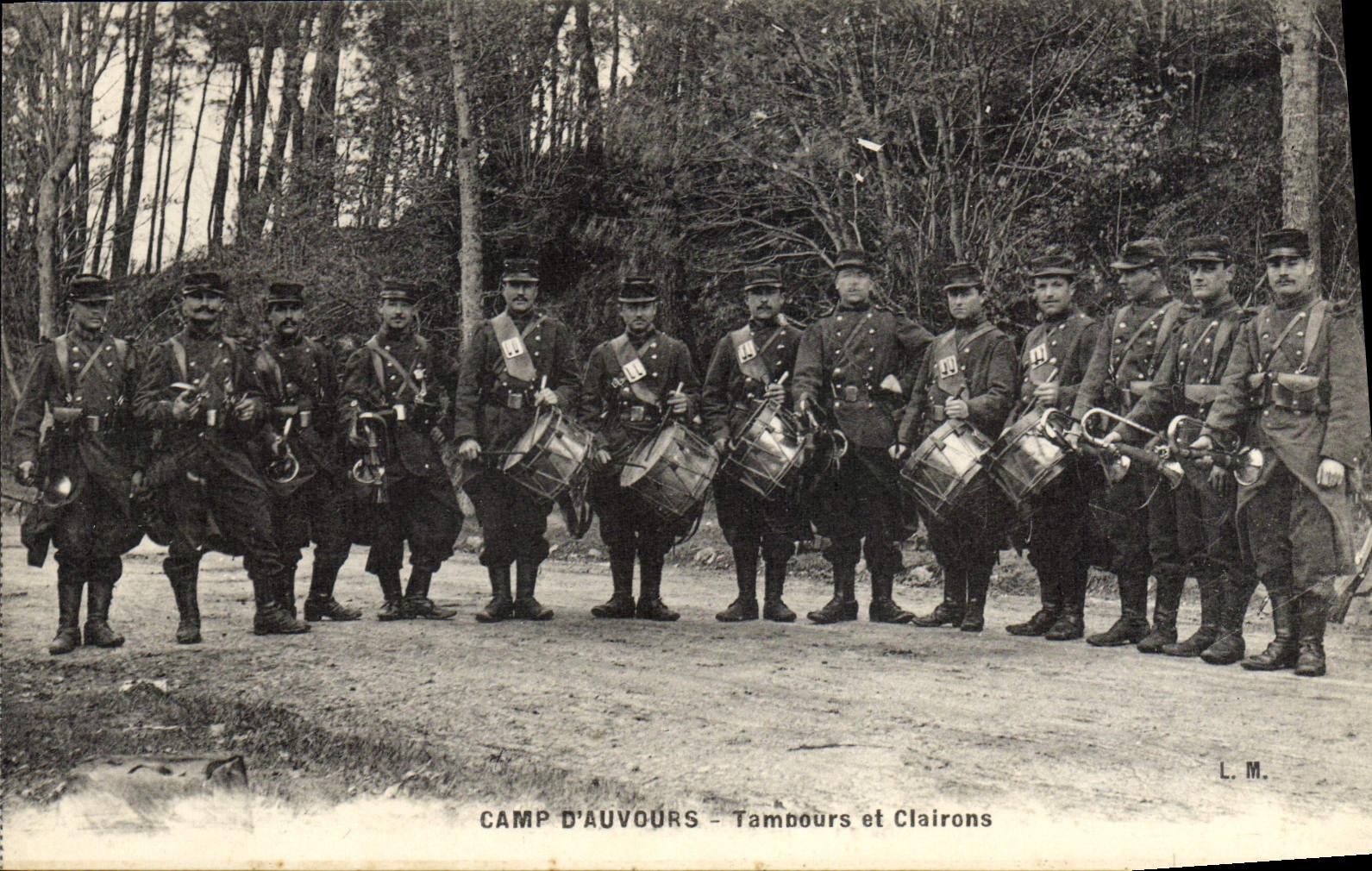 CPA Militaria Camp d'Auvours Tambours et clairons