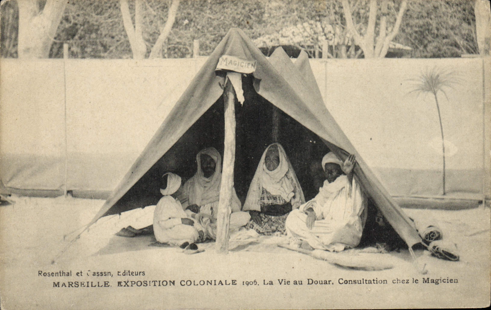 CPA Cartomancie Voyance Folklore Marseille Exposition coloniale 1906 La Vie du Douar Consultation chez le magicien