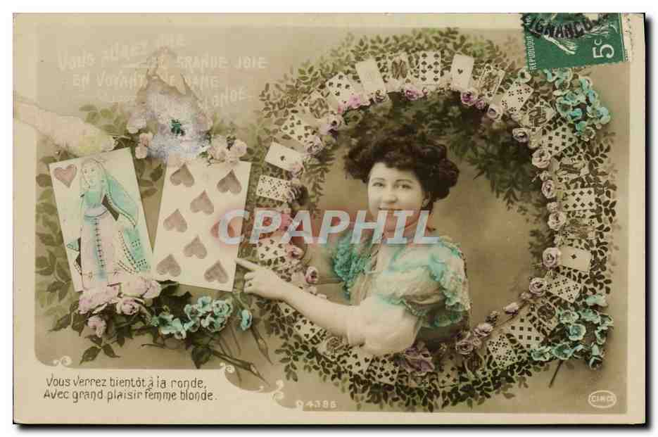 CPA Cartomancie Voyance Folklore Femme Cartes