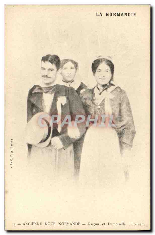 CPA Folklore Normandie Ancienne noce normande Garcon et demoiselle d'honneur 