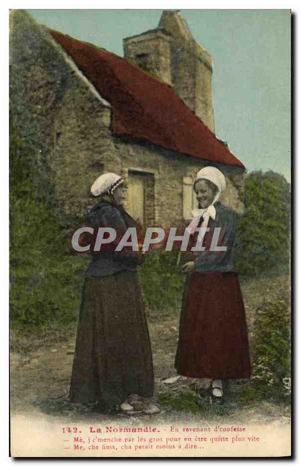 CPA Folklore Normandie En revenant d'confesse