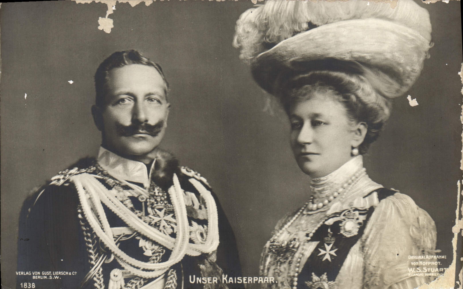 Unser Kaiserpaar — photographie officielle — Verlag von Gust. Liersch & C°, Berlin S.W., n° 1838 - Recto