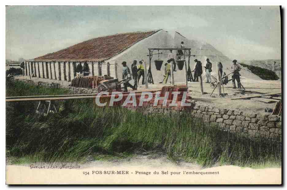 CPA Pos sur mer Pesage du sel pour l'embarquement