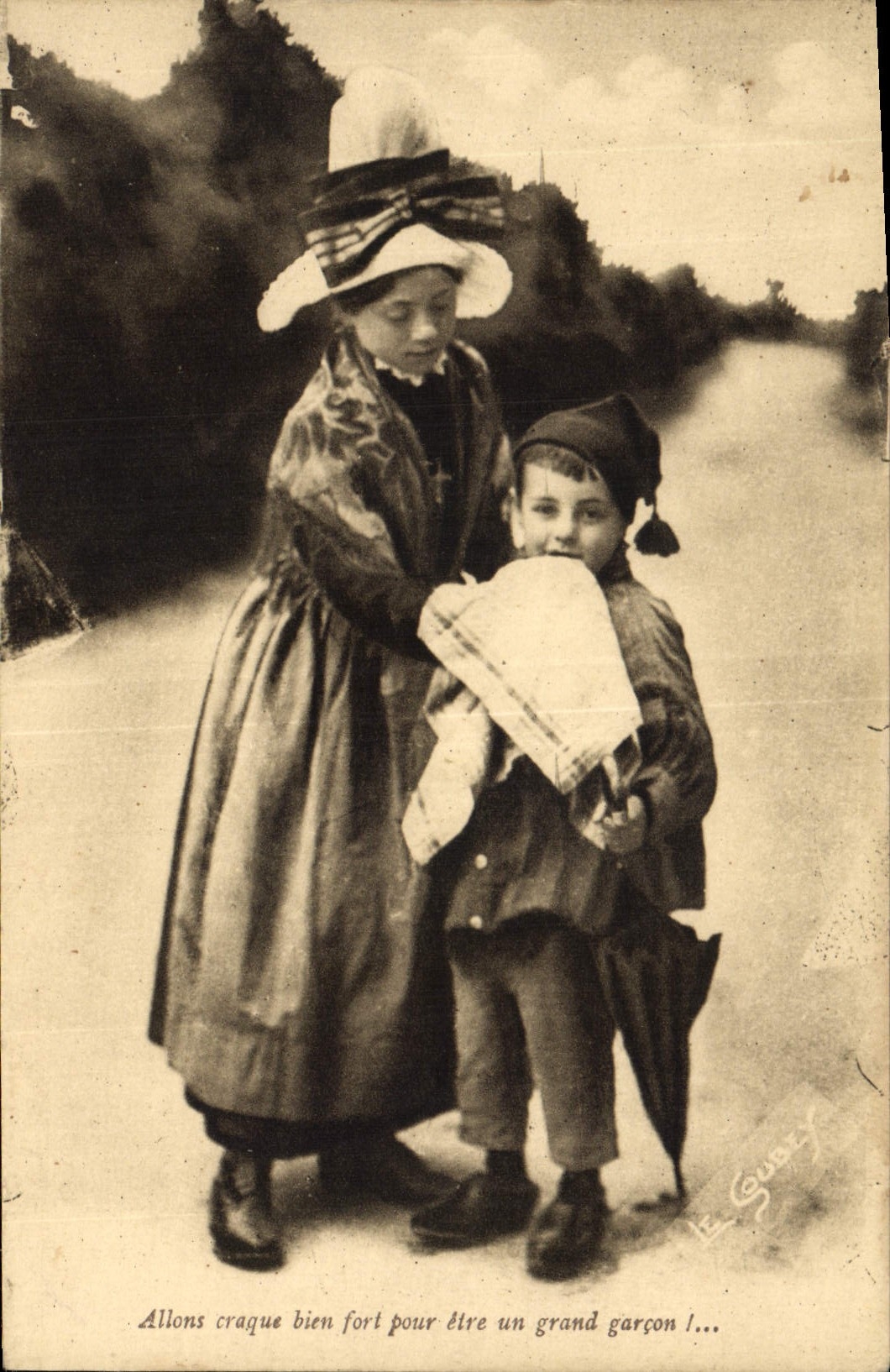 CPA Folklore Normandie Enfants