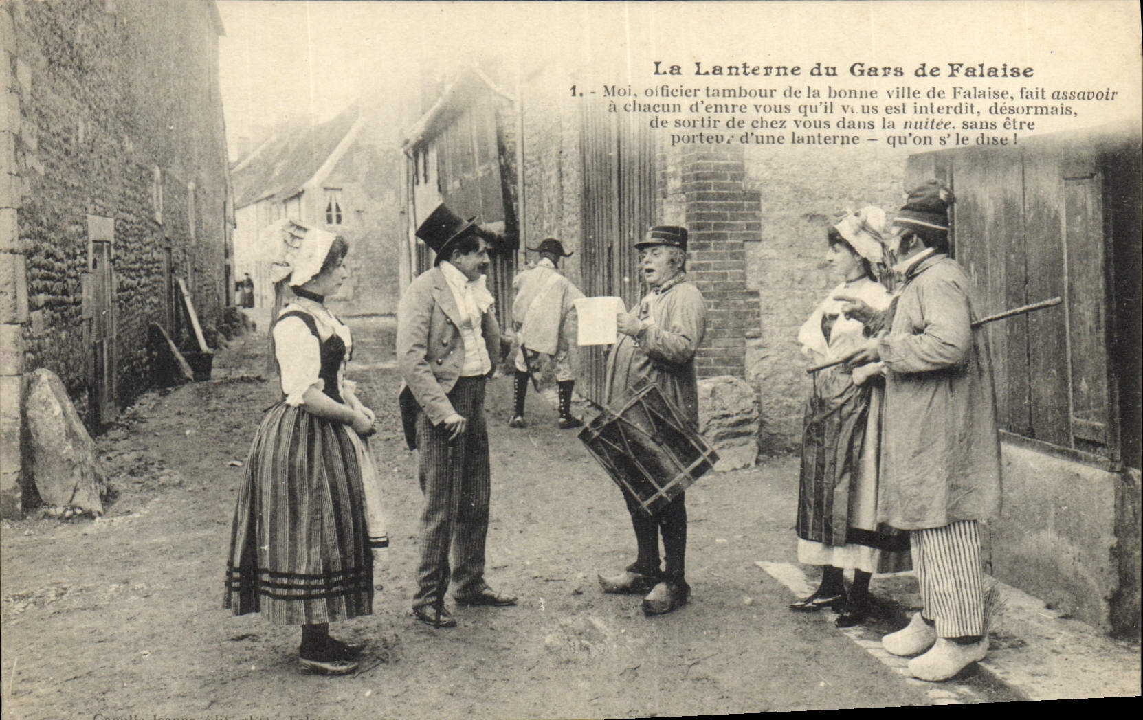 CPA Folklore La lanterne du gars de Falaise 