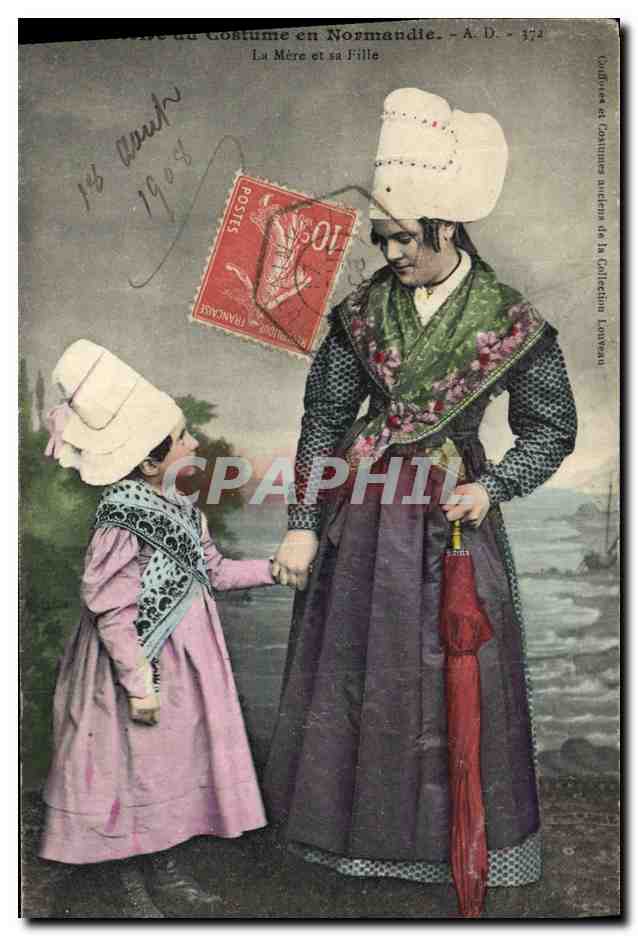 CPA Folklore Normandie La mere et sa fille