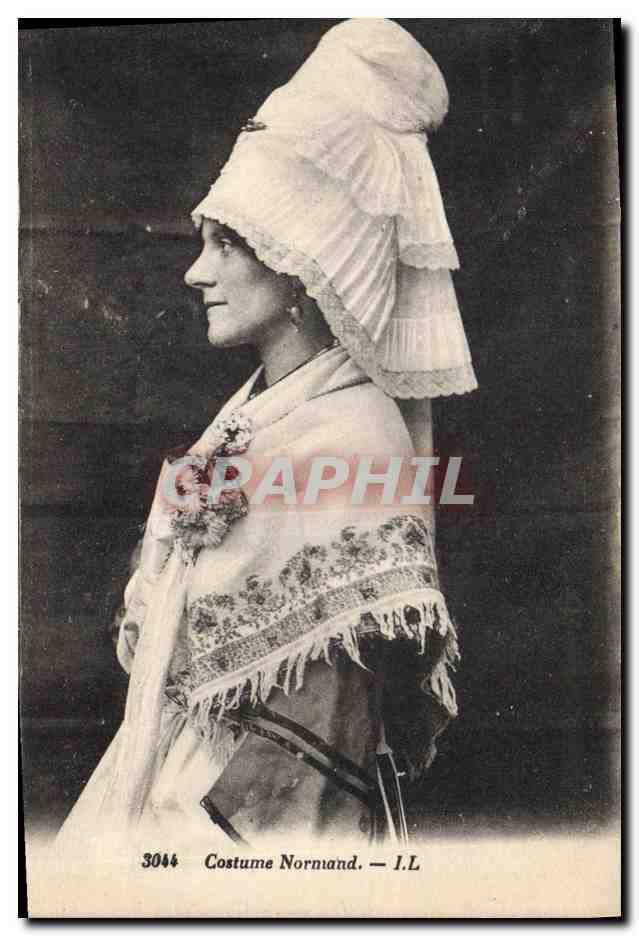 CPA Folklore Costume Normand
