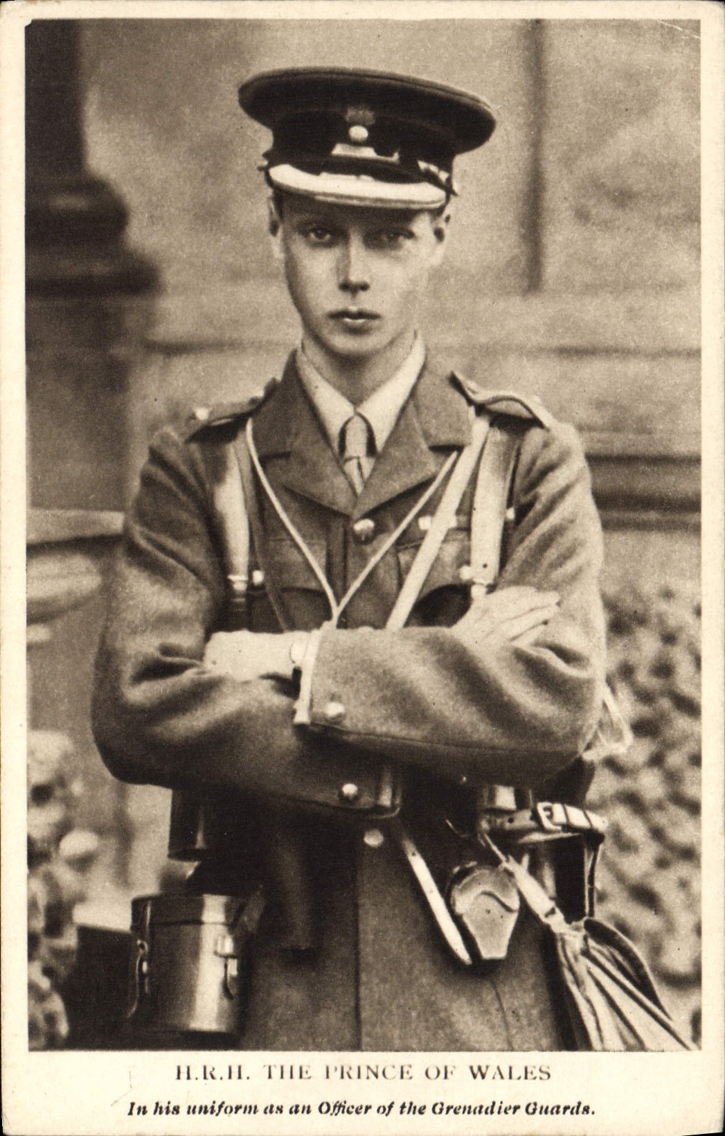 H.R.H. THE PRINCE OF WALES — en uniforme d'officier des Grenadiers Guards — Photogravure Series, Photochrom Co. Ltd., London & Tunbridge Wells