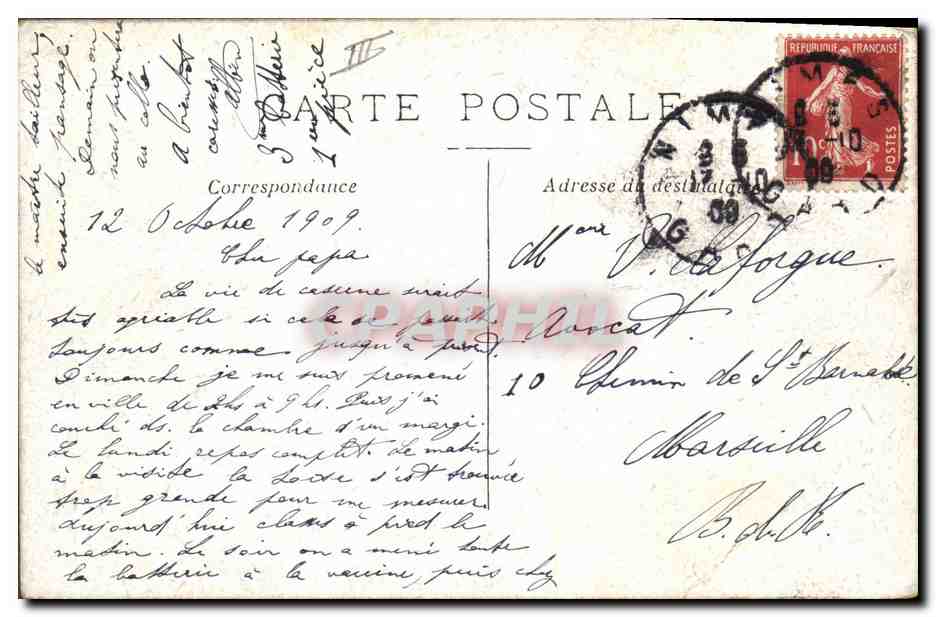 CPA Militaria En Campagne Chargement d'une piece de 75 mm — Rückseite