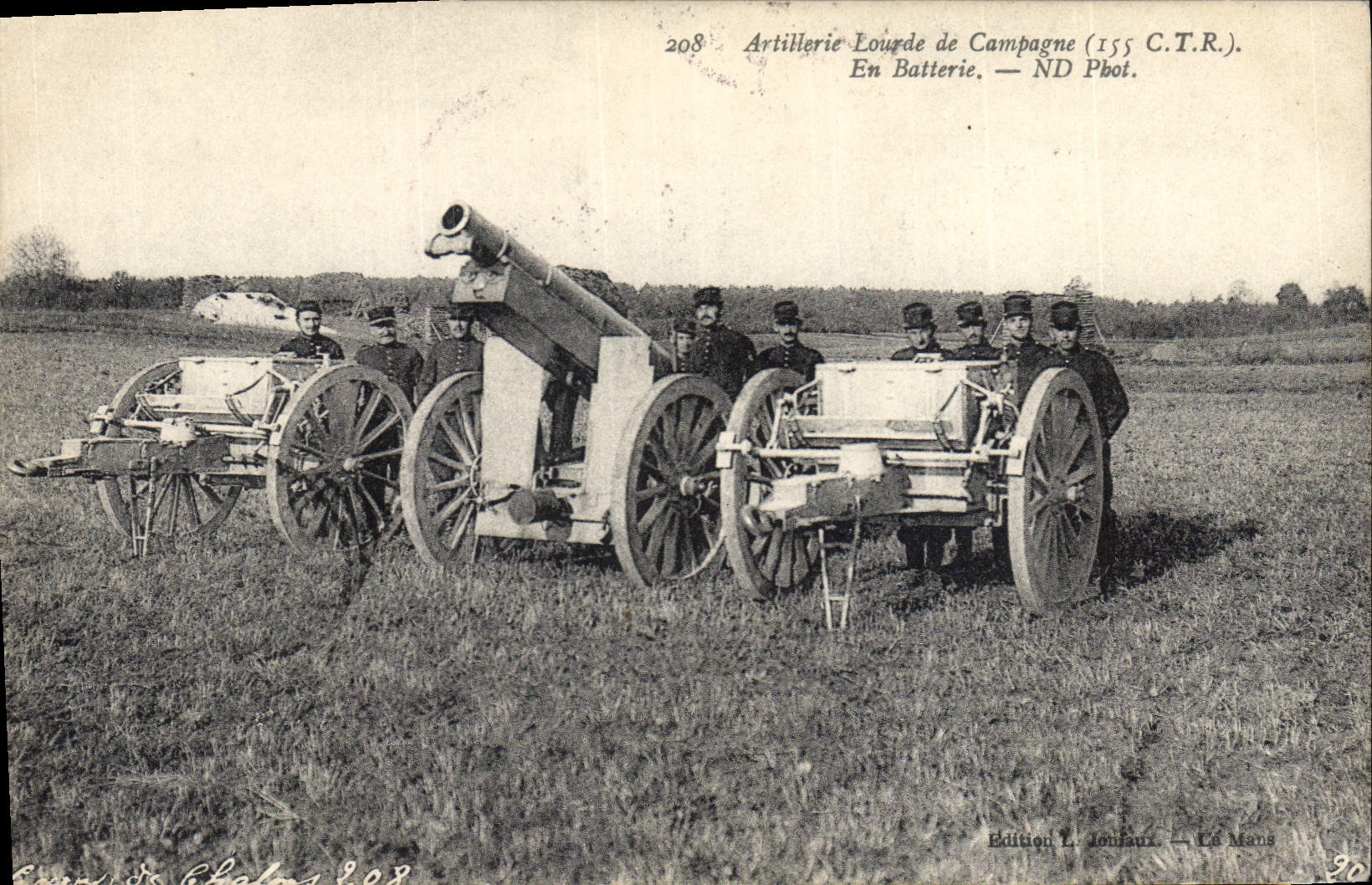 CPA Militaria Artillerie lourde de campagne En batterie 