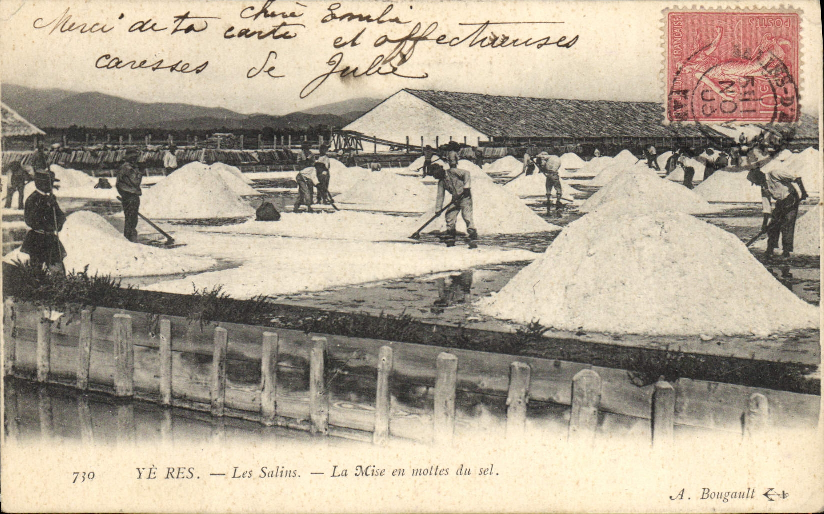 CPA Folklore Marais Salants Yeres Hyeres Les salins La mise en mottes du sel