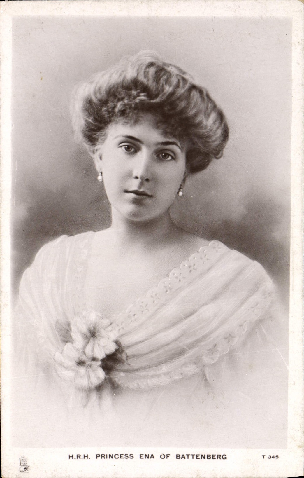 Princesse Ena de Battenberg — portrait — Tuck & Sons, T 345