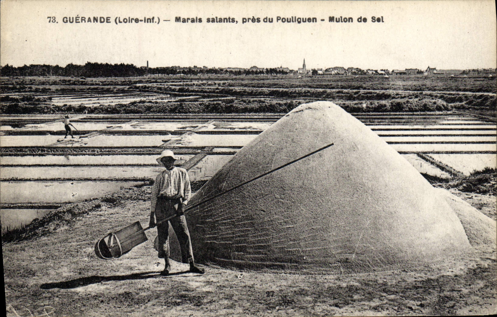 Guérande (Loire-Inf.) — Marais salants près du Pouliguen — Mulon de Sel — F. Chapeau, Nantes
