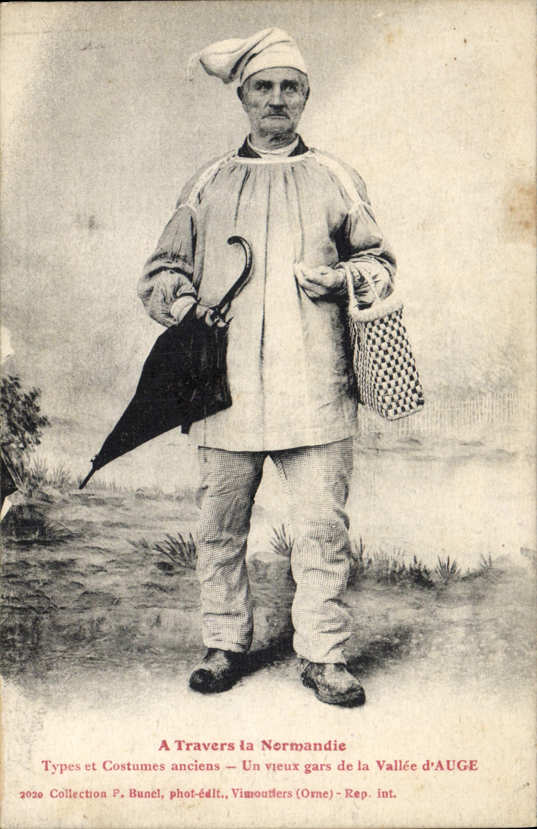 CPA Folklore Normandie Un vieux gars de la vallee d'Auge 