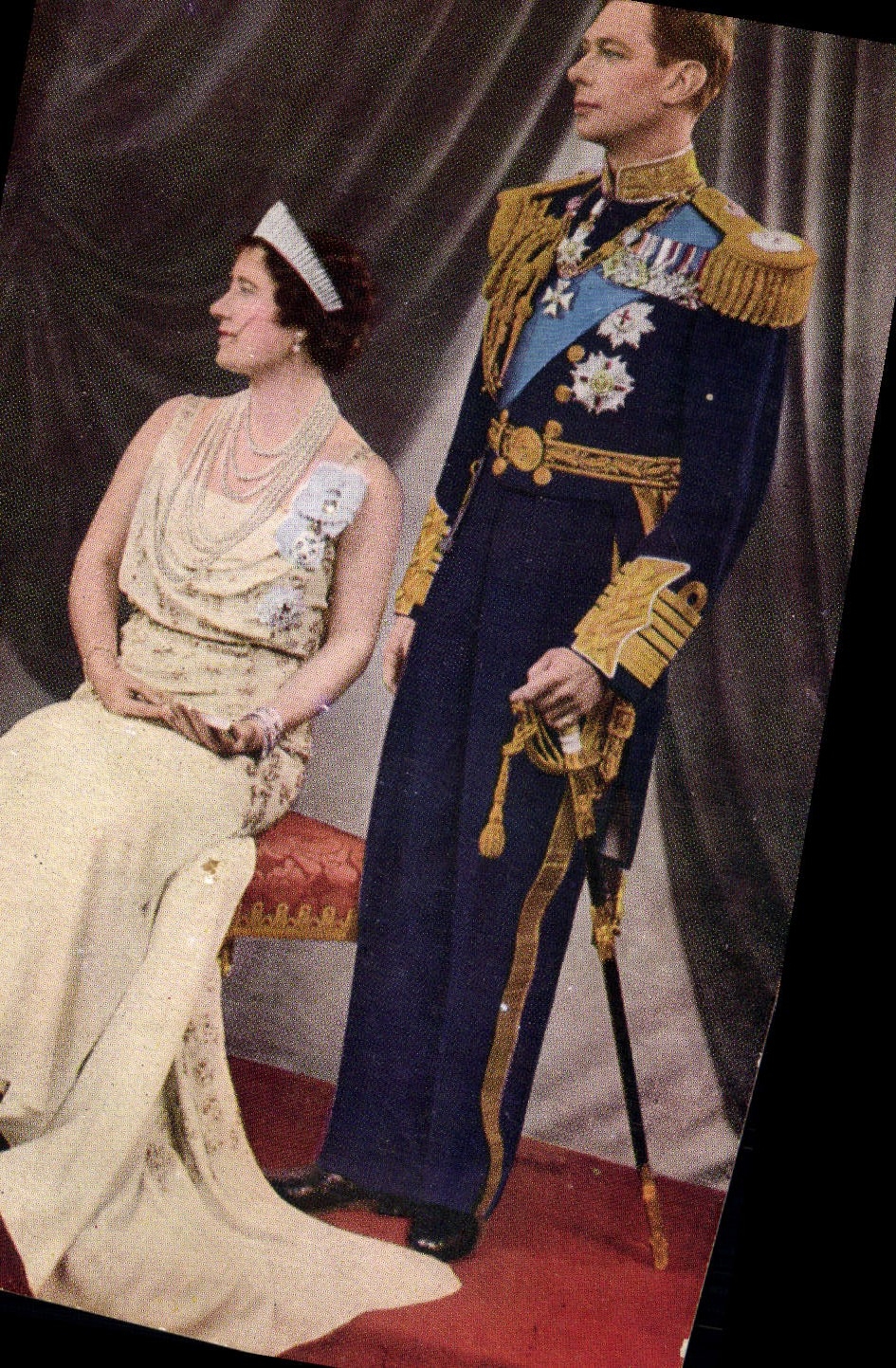 King George VI and Queen Elizabeth — photographie couleur — Published by Finlay Colour (London) Ltd.
