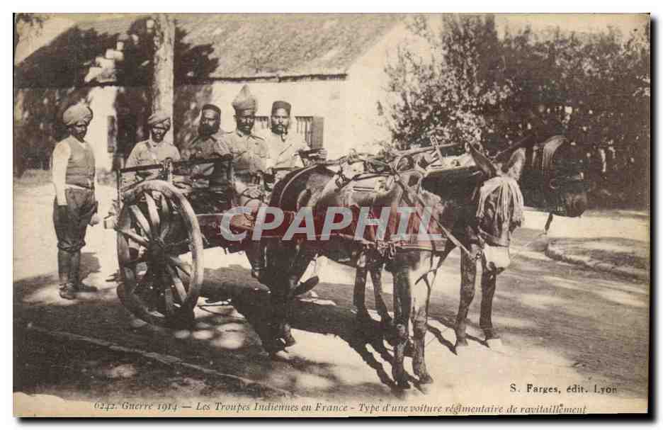 CPA Militaria Les troupes indiennes en France Type d'une voiture reglementaire de ravitaillement Ane Mule