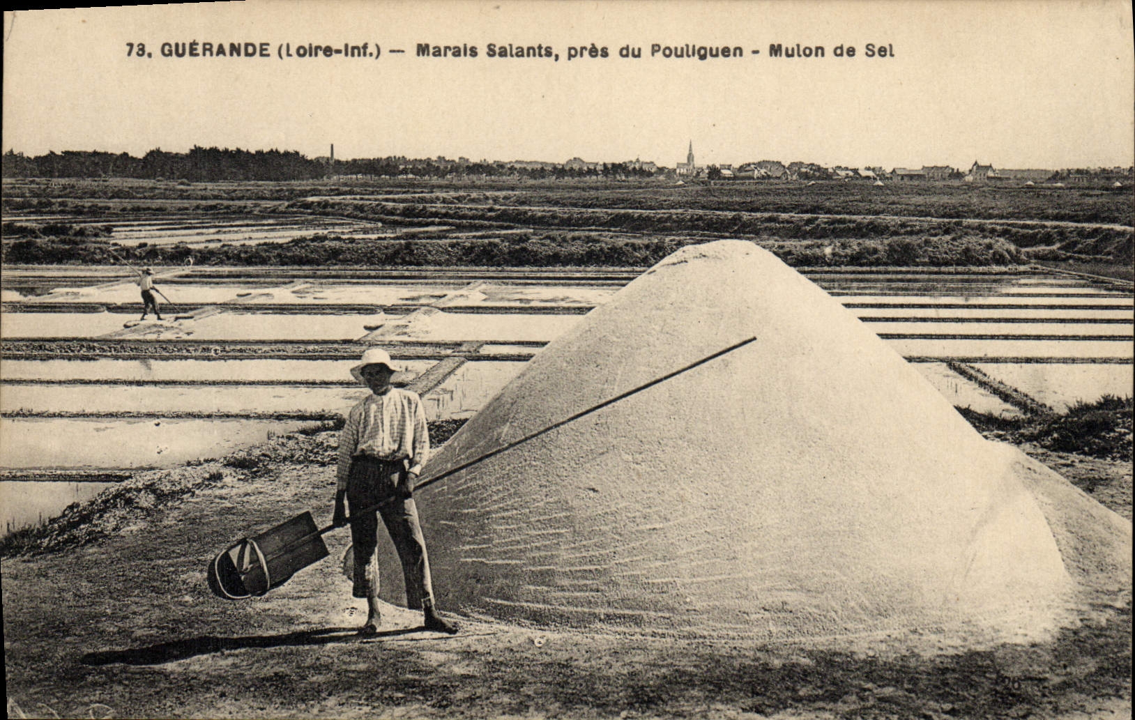 Guérande (Loire-Inf.) — Marais Salants, près du Pouliguen - Mulon de Sel