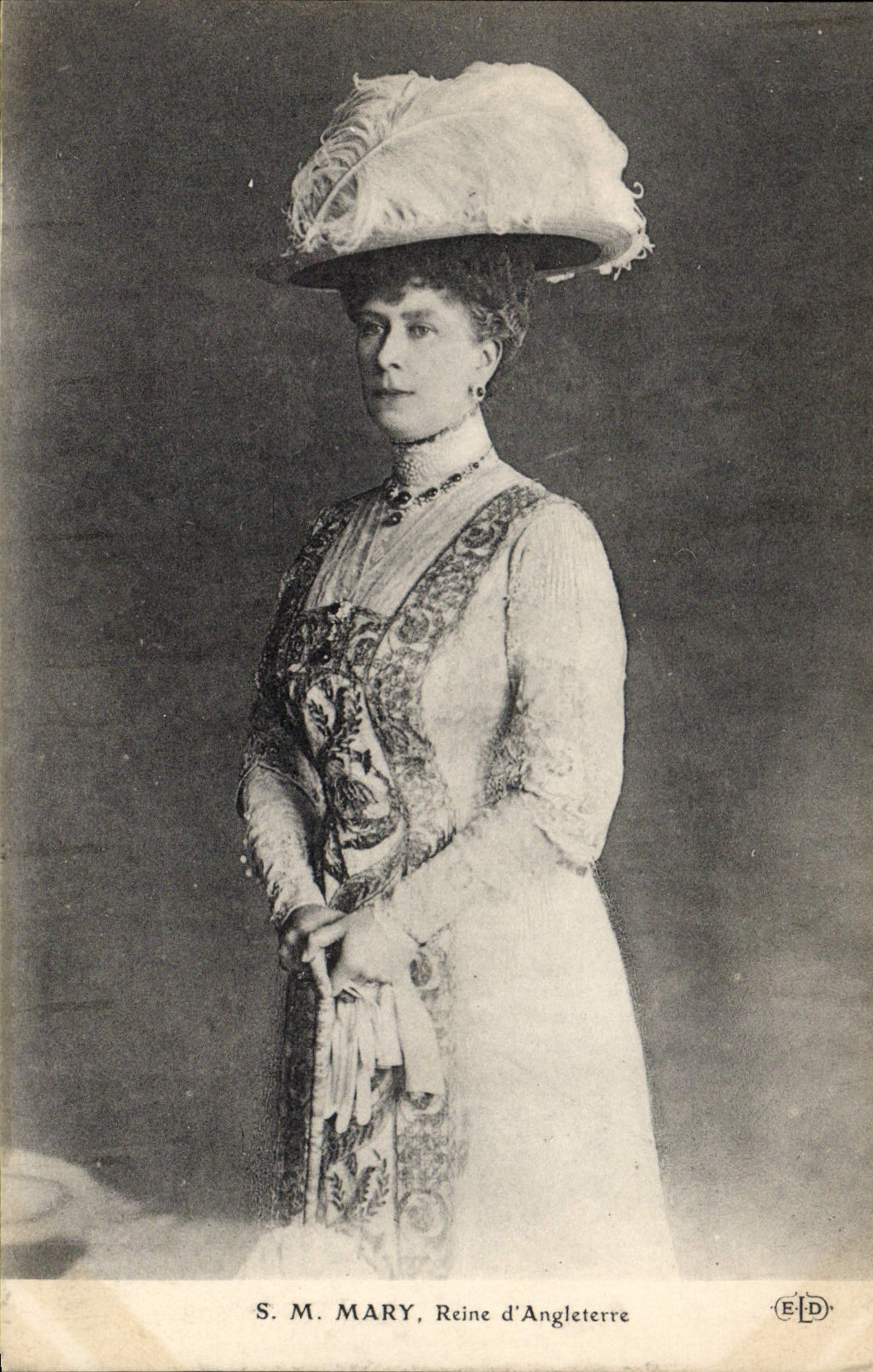 S.M. MARY, Reine d'Angleterre — portrait en costume — ELD