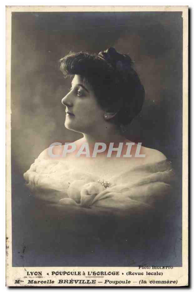 Mme Marcelle Brévville — Poupoule — (Revue locale) — Photo Biolletto