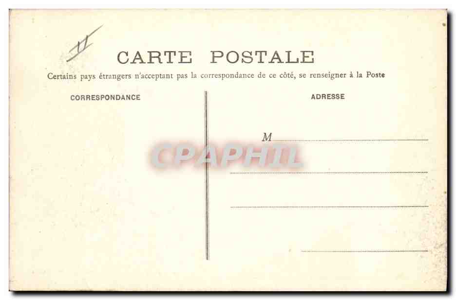 CPA Banque Dreux Hotel de la Caisse d'Epargne et eglise Saint Pierre vus du boulevard L Terrier — Rückseite