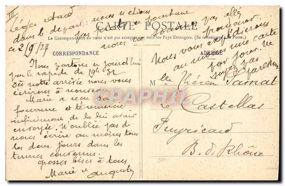 CPA Folklore Auvergne Brayaude Costume de Riom — Verso