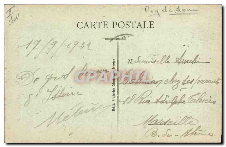 CPA Folklore Le centre de l'Auvergne Une fileuse — Rückseite