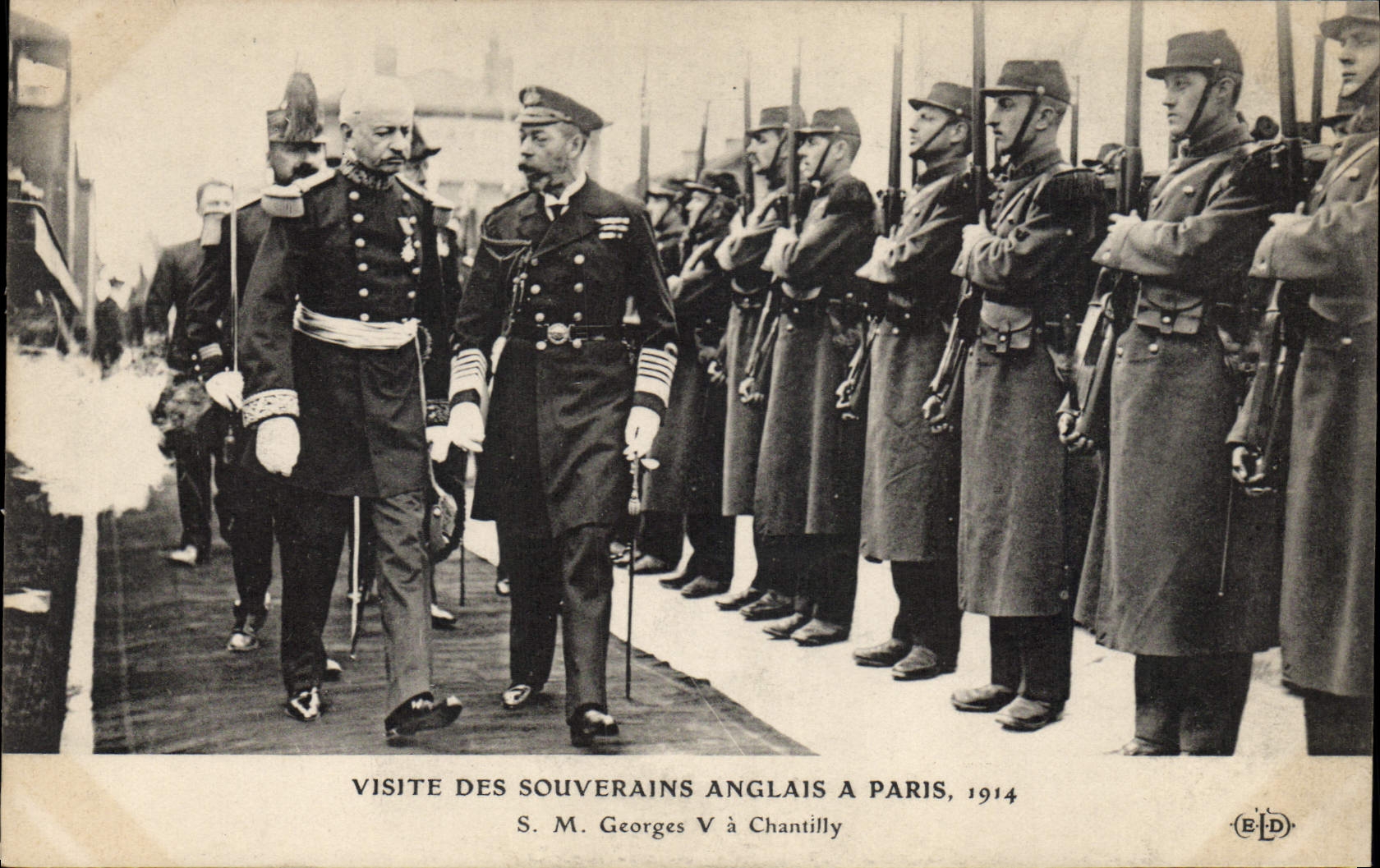 Visite des souverains anglais à Paris, 1914 — S.M. Georges V à Chantilly — E.D.