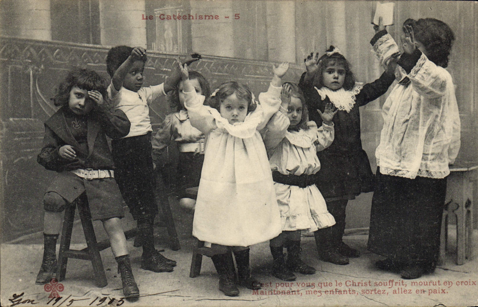 CPA Enfants Le catechisme Enfant negre 