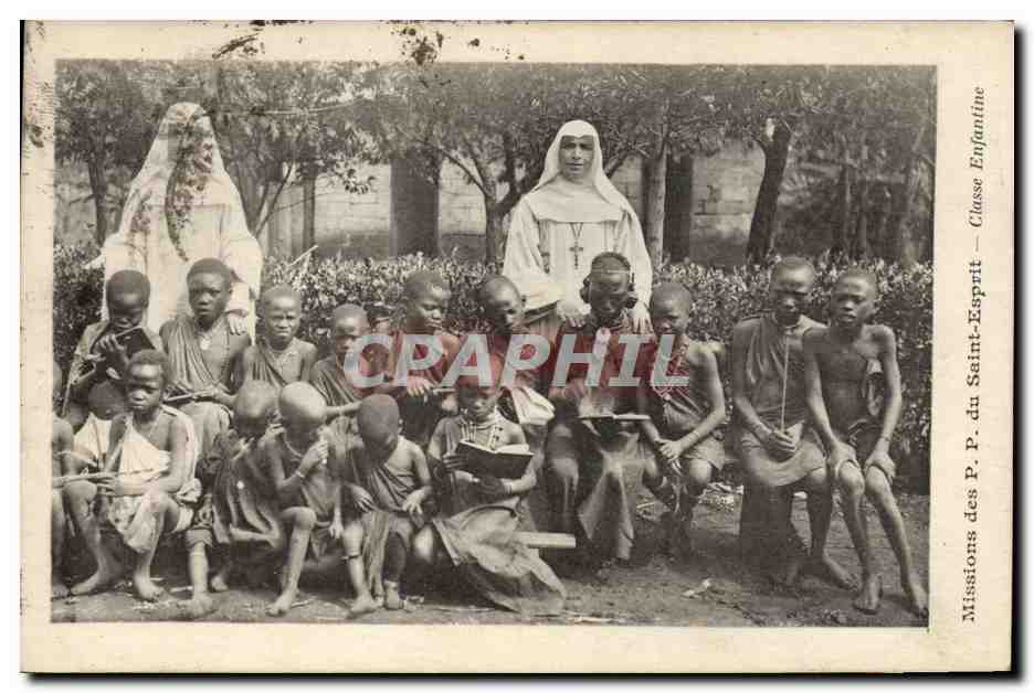 CPA Missions des PP du Saint Esprit Classe enfantine