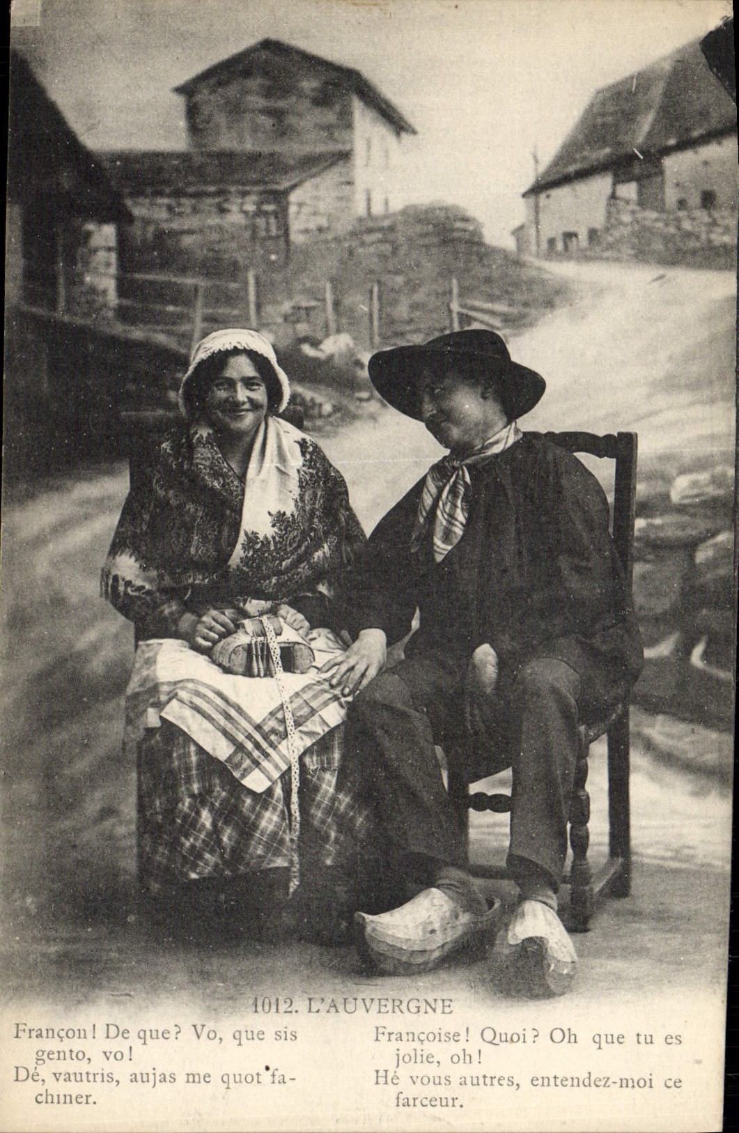 CPA Folklore Auvergne 
