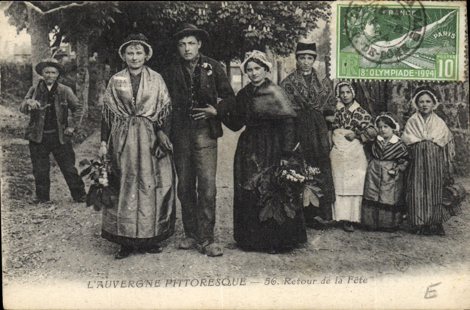 CPA Folklore Auvergne Retour de la fete