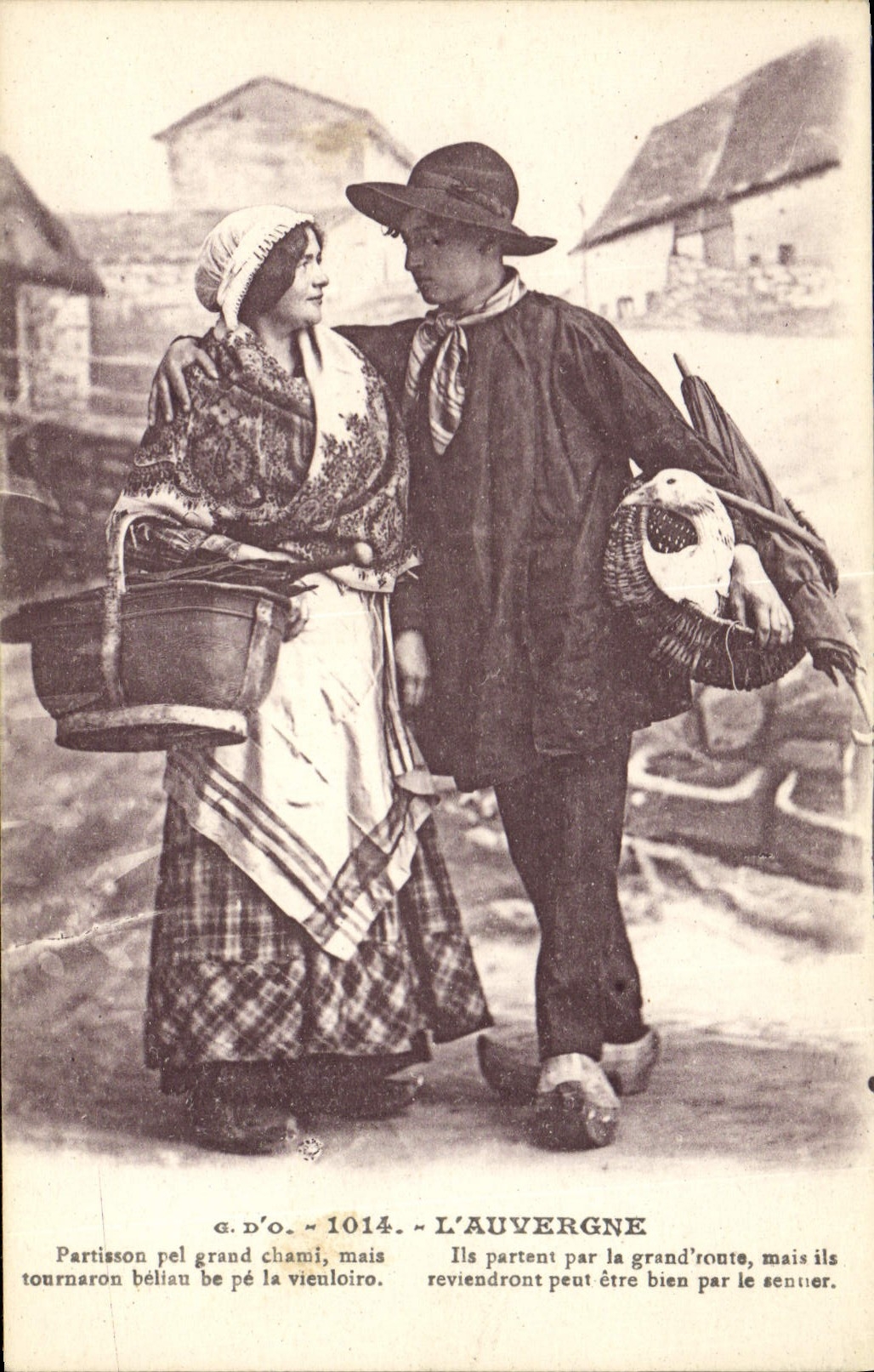 CPA Folklore Auvergne