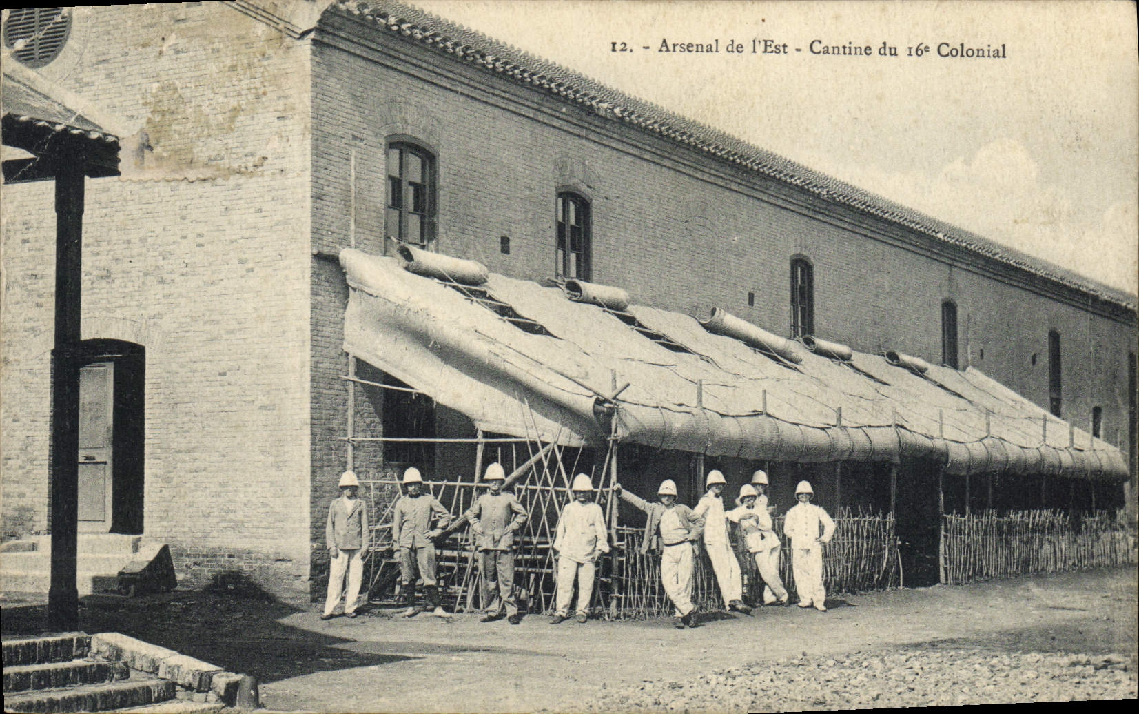 CPA Militaria Arsenal de l'Est Cantine du 16eme colonial