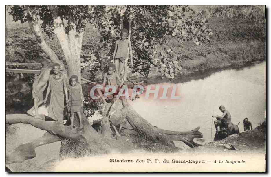 CPA Missions des PP du Saint Esprit A la baignade 