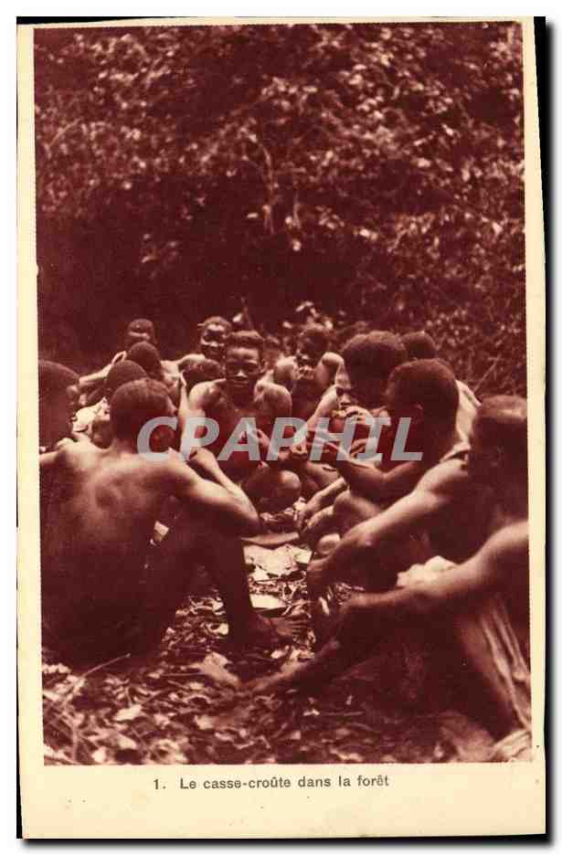 CPA Negre Homme noir Le casse croute dans la foret