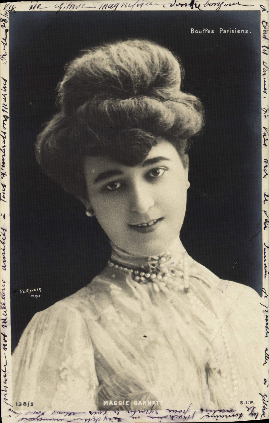 CPA Paris Bouffes Parisiens Maggie Barnett 