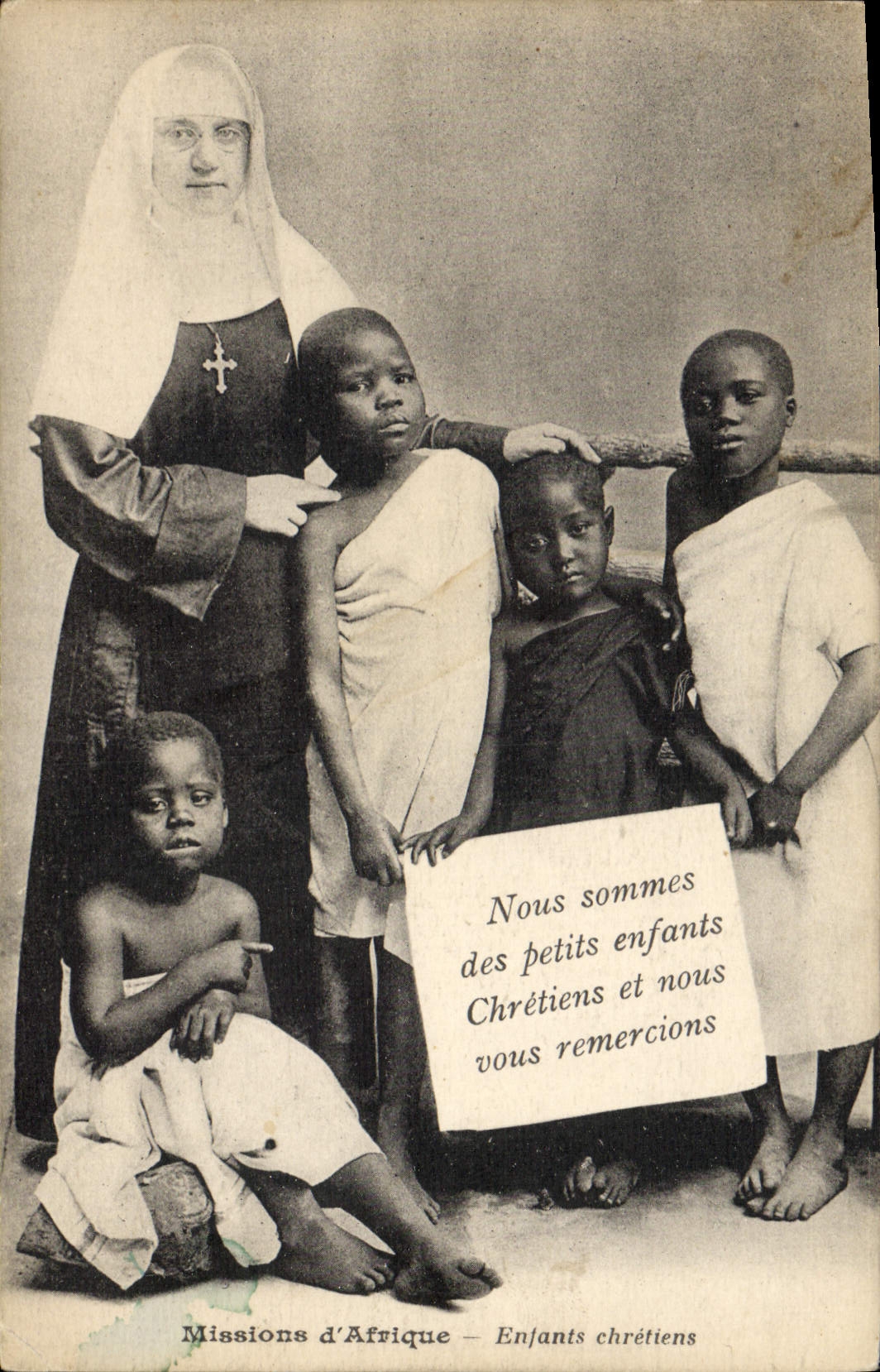 CPA Negre Enfant noir Missions d'Afrique Enfants chretiens