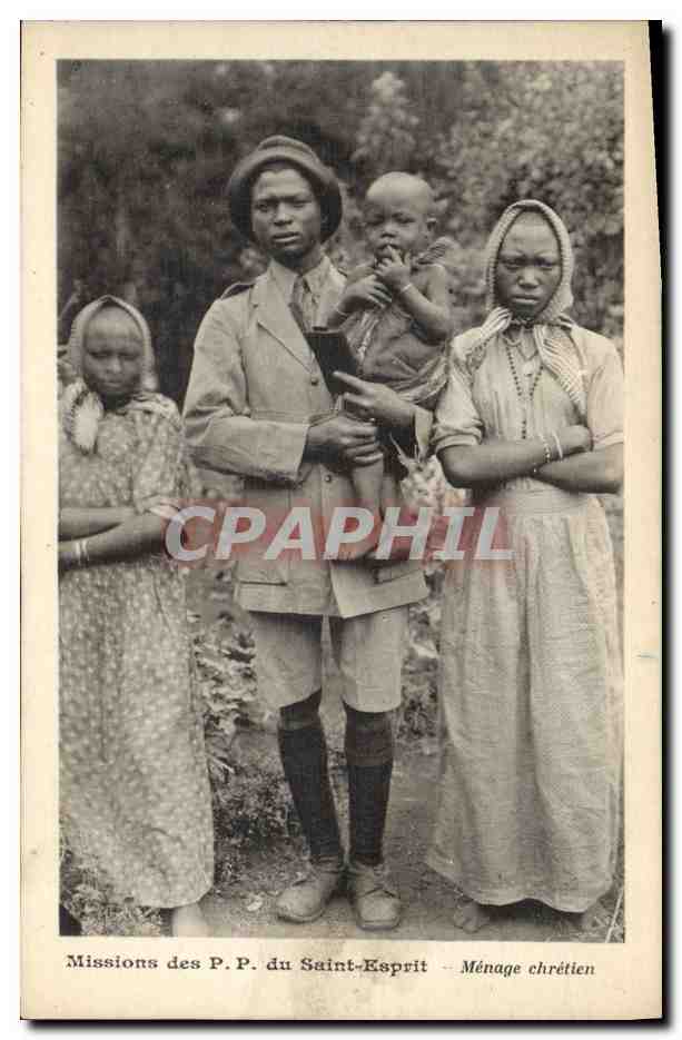 CPA Negre Homme noir Missions des PP du Saint Esprit Menage chretien 