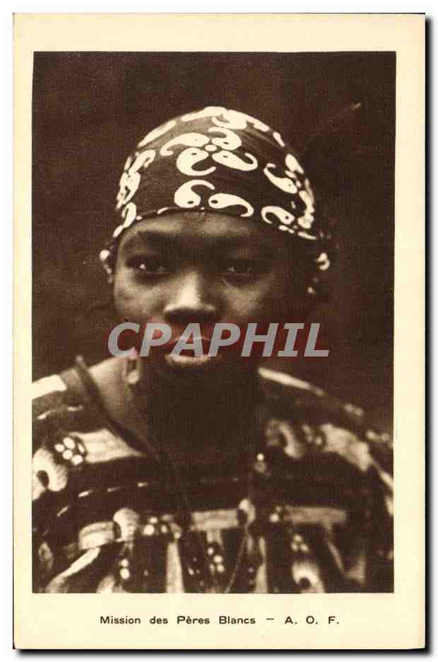 CPA Negre Femme noire Mission des Peres Blancs AOF