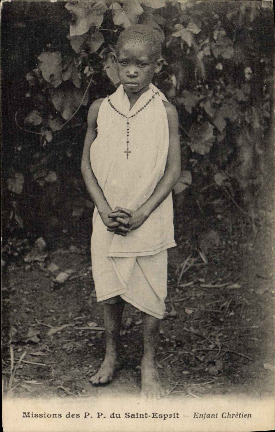 CPA Negre Enfant noir Missions des PP du Saint Esprit Enfant chretien 