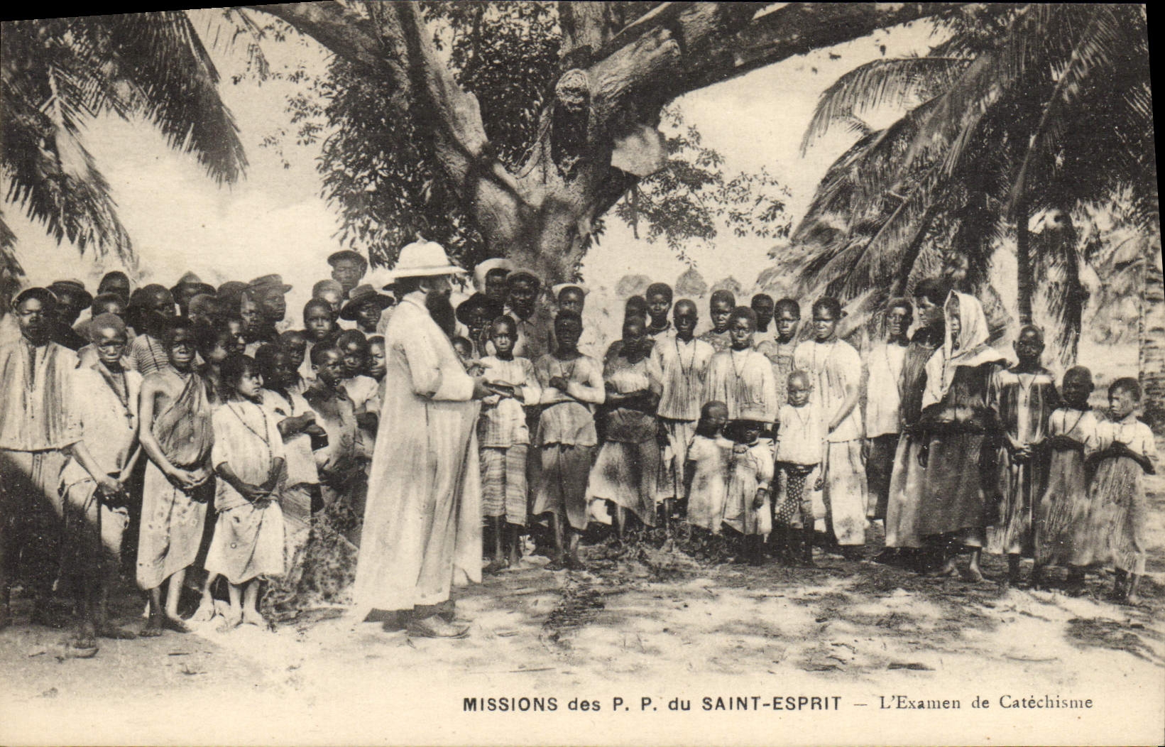 Missions des P.P. du Saint-Esprit — L'Examen de Catéchisme — Éditeur : Phototypie J.Bien 2045