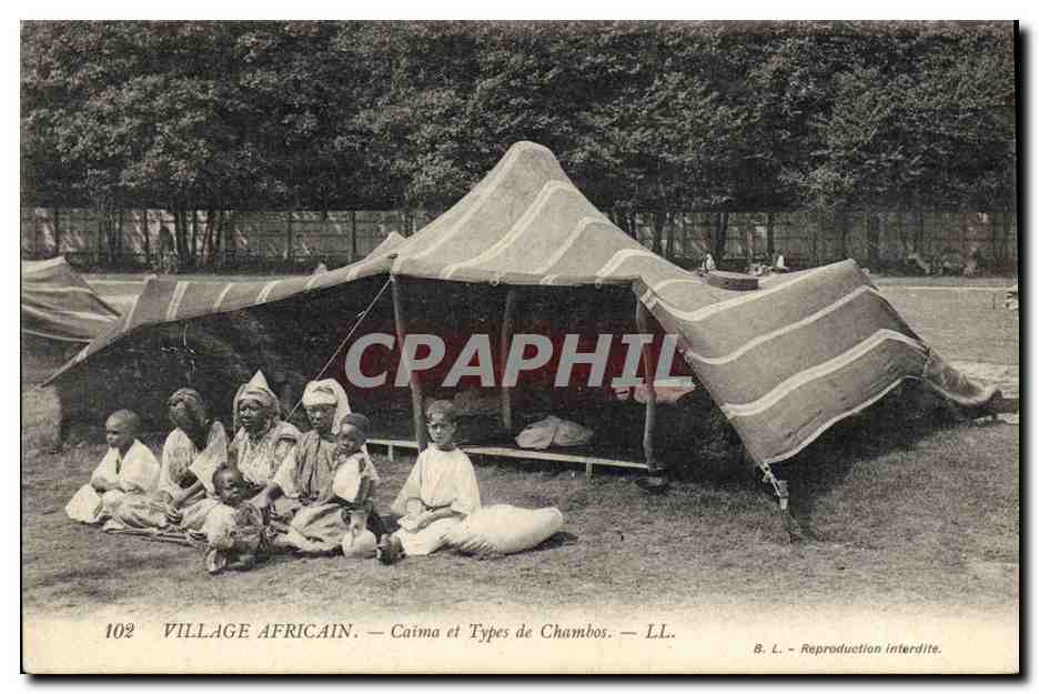 CPA Negre Village africain Caima et Types de Chambos 