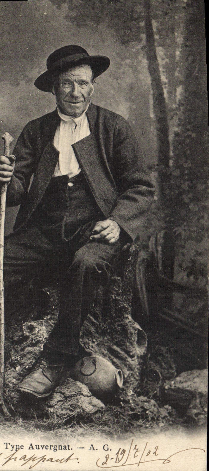 CPA Folklore Type Auvergnat 